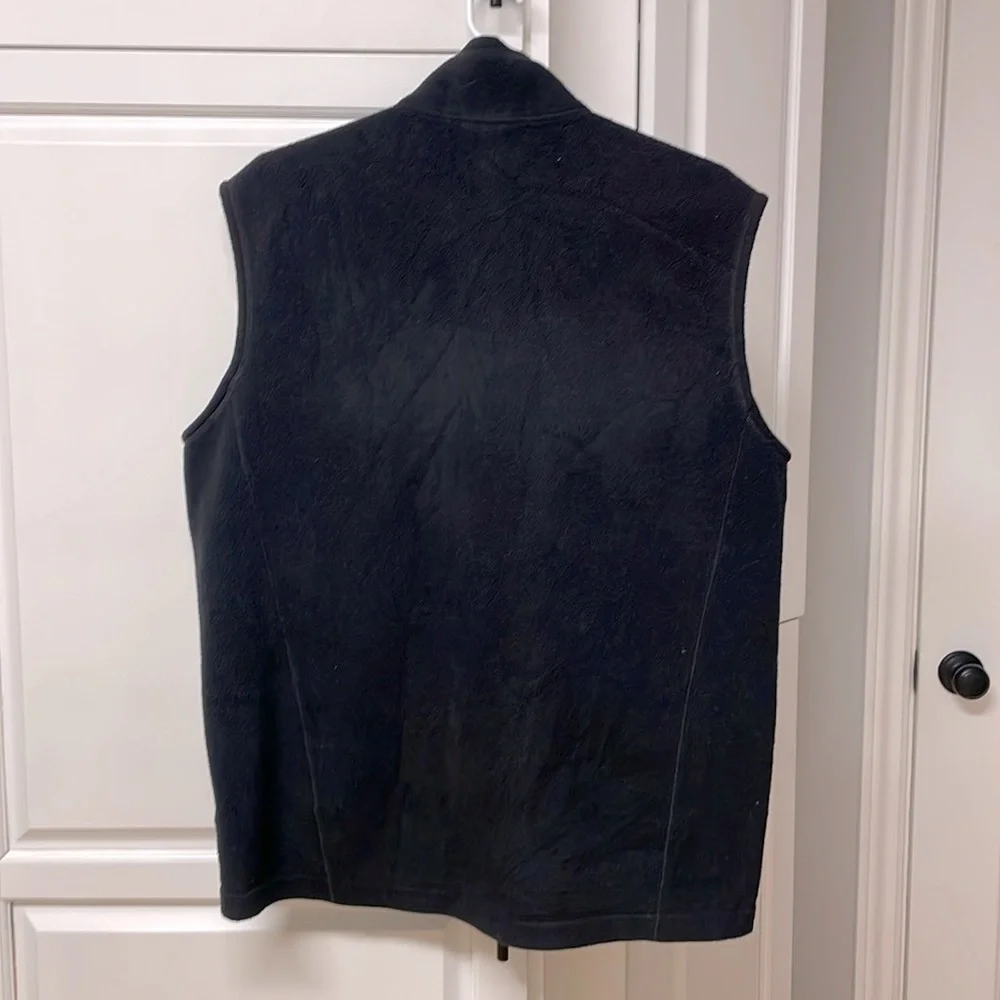 *SOLD* PATAGONIA Synchilla Fleece Vest in Black sz XL - Picture 3 of 4